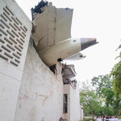 Cut. Paste. React*Patrick Trancu reviews the perils of template-driven crisis communication that is often deployed during aviation incidents