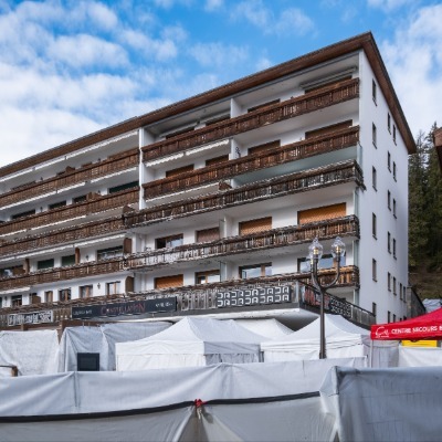 Surviving fires in closed spaces*Erik LJL de Soir revisits the fire at the Le Constellation bar in Valais, Switzerland, and offers advice on how to ensure that such tragedies do not repeat themselves